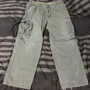 Stylish Olive Cargo Pants for Men